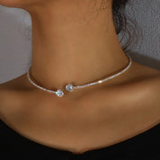 CRISTAL NECKLACE (SILVER)