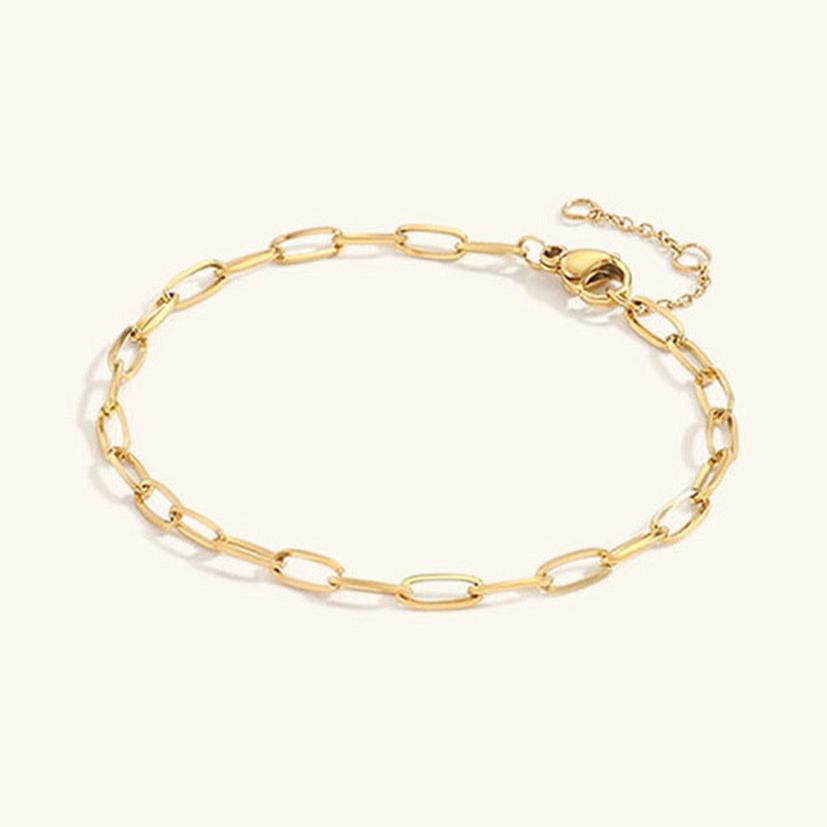 MAYBELLE-GOLD-PAPERCLIP-CHAIN-BRACELET.jpg