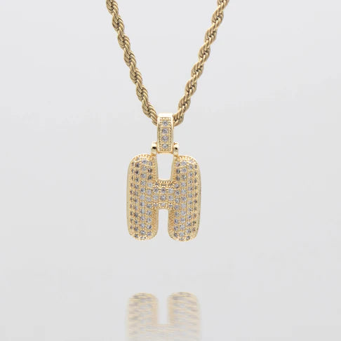 LI BUBBLE LETTER NECKLACE (GOLD)