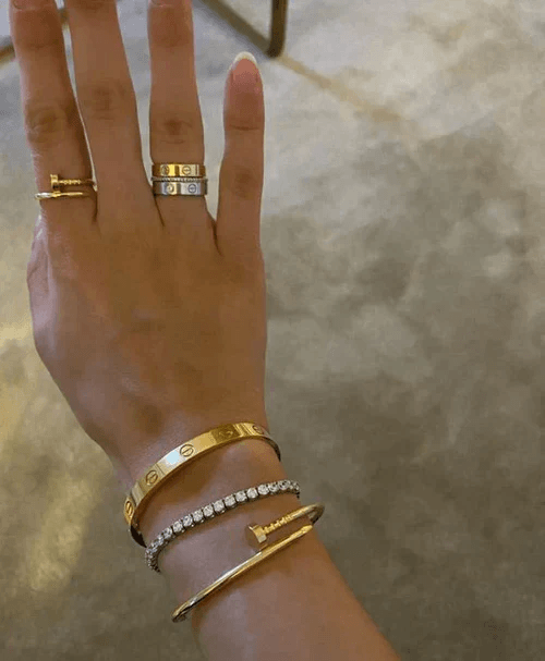 soledad-bracelet-worn-visual-1.png